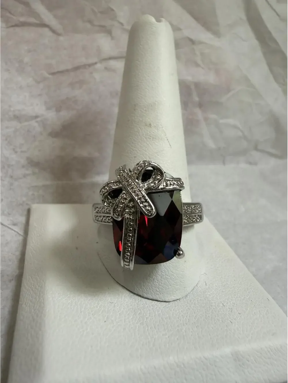 Vintage Style Silver Ring with Large Red Gemstone and Bow Accent 11.5